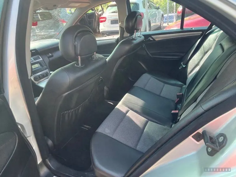 Mercedes-Benz C-Class 7