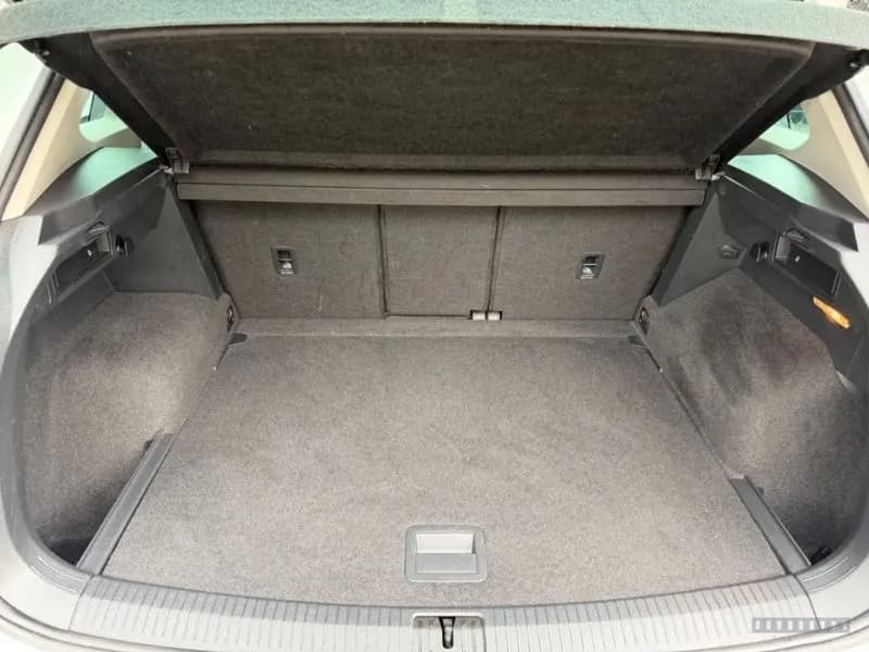 Volkswagen Tiguan 8