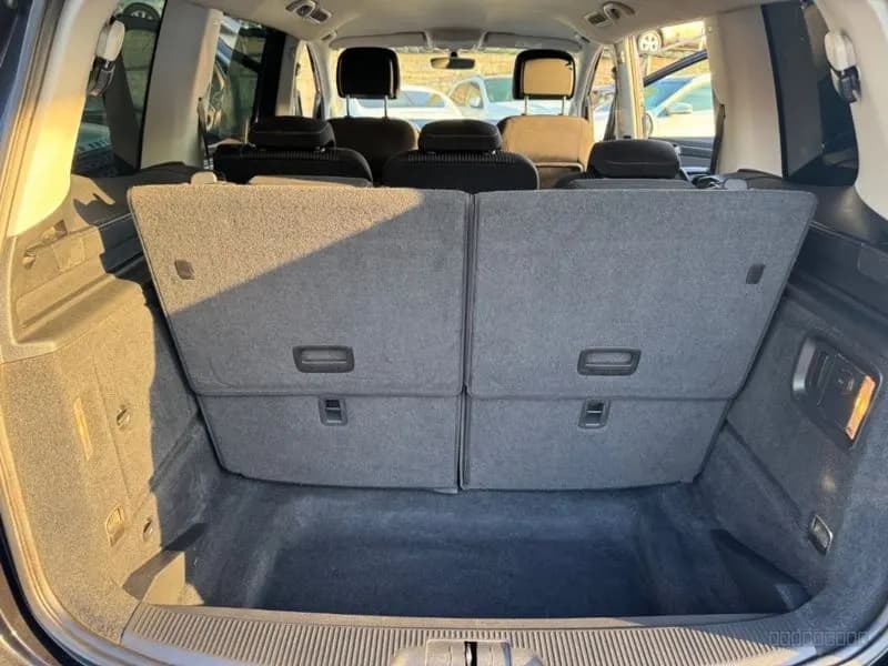 SEAT Alhambra 8