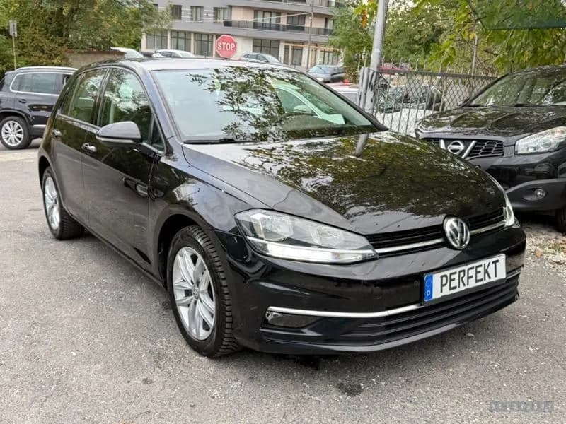 Volkswagen Golf 2