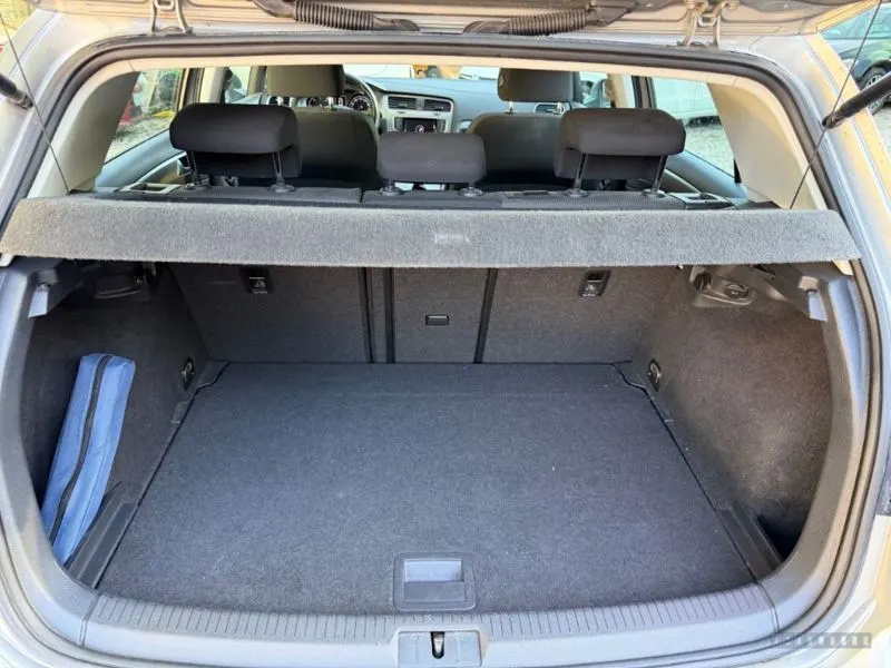Volkswagen Golf 8