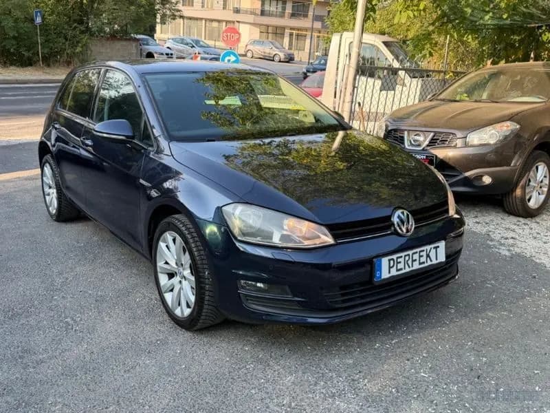 Volkswagen Golf 2