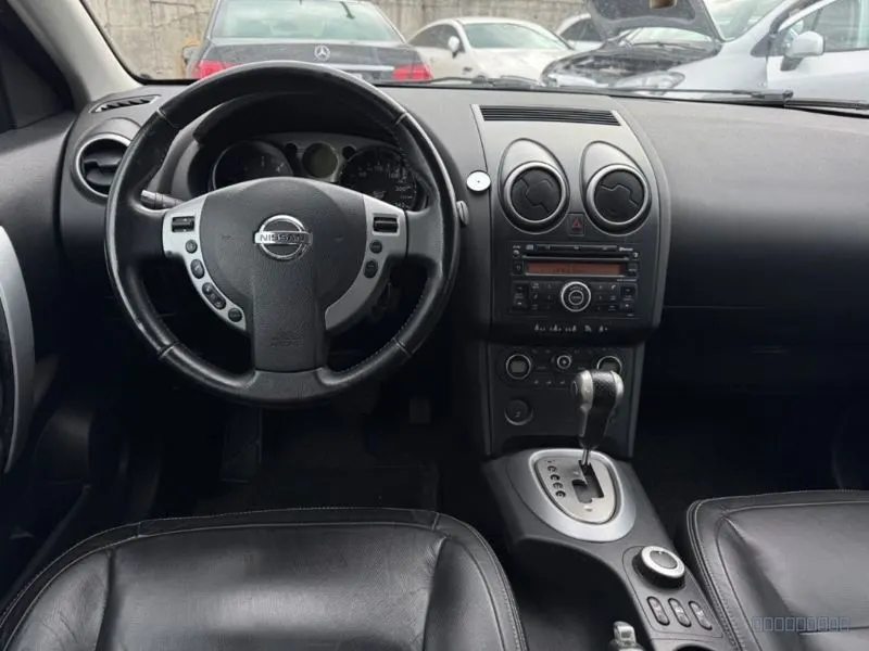 Nissan Qashqai 5