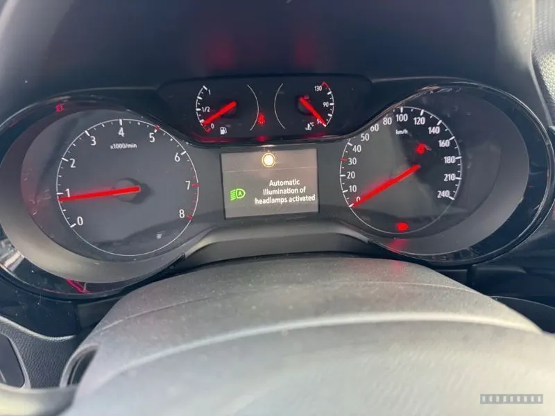 Opel Corsa 8