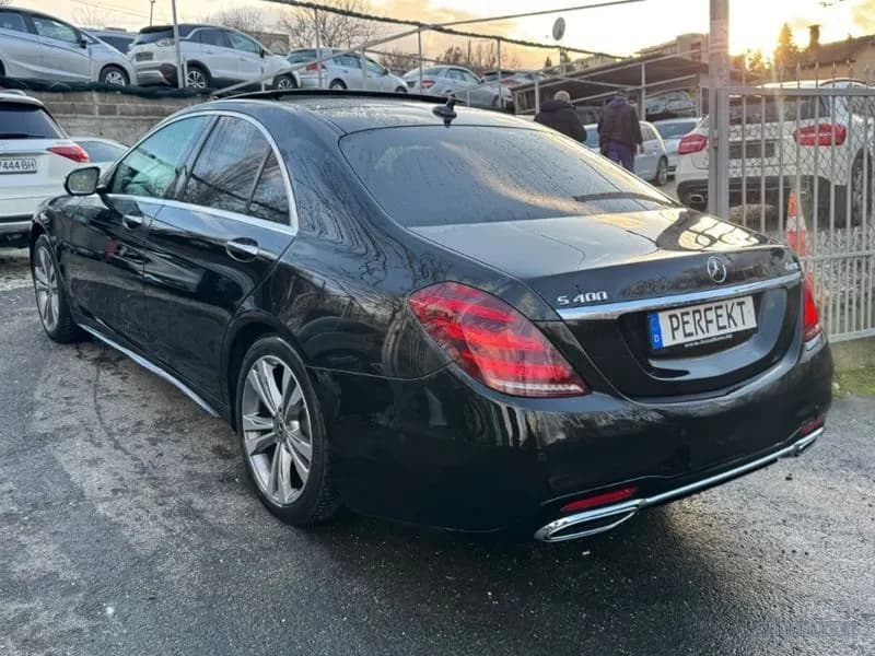 Mercedes-Benz S-Class 4