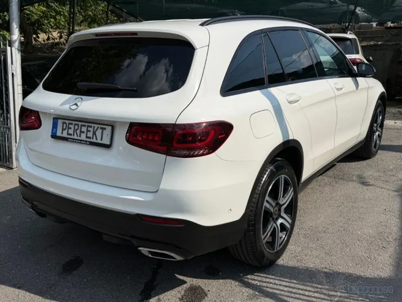 Mercedes-Benz GLC Class 3
